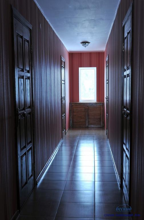 Guest House Magnat Verkhne-Studeny エクステリア 写真